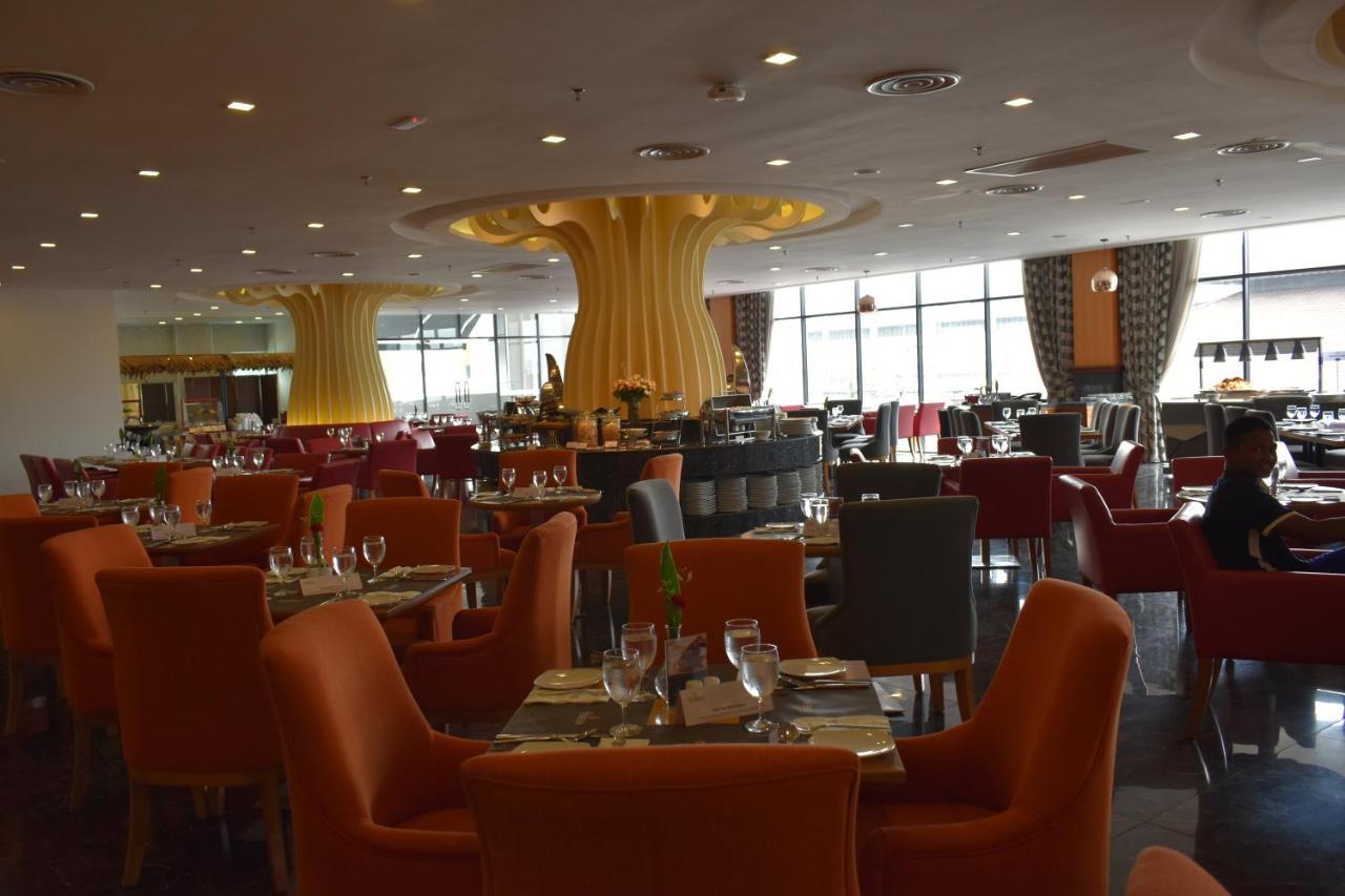 Tenera Hotel Bangi Zewnętrze zdjęcie The restaurant